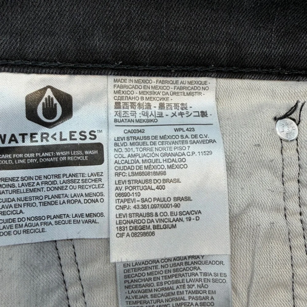 Levi's 502 Jeans Mens 36x30 Straight Leg Black Denim Pants